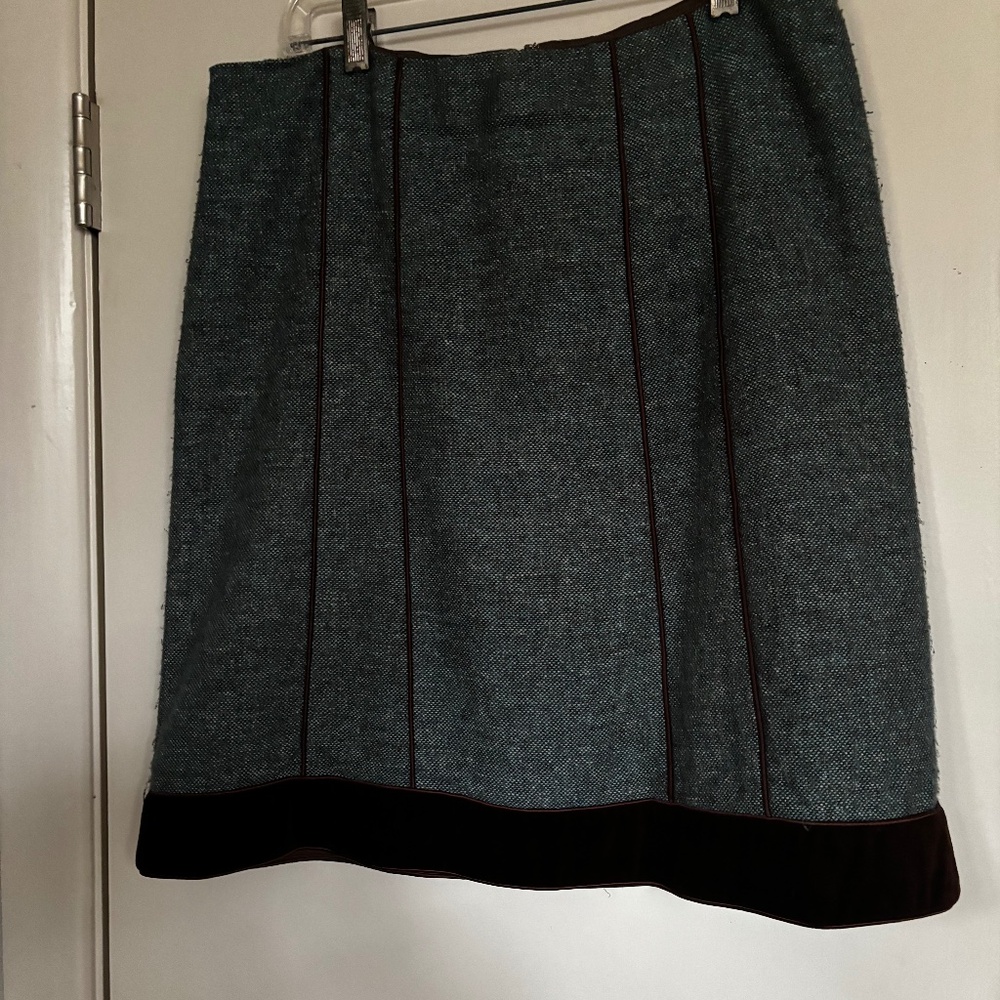 ASO Rory Gilmore Nanette Lepore Green Skirt with brown velvet trim